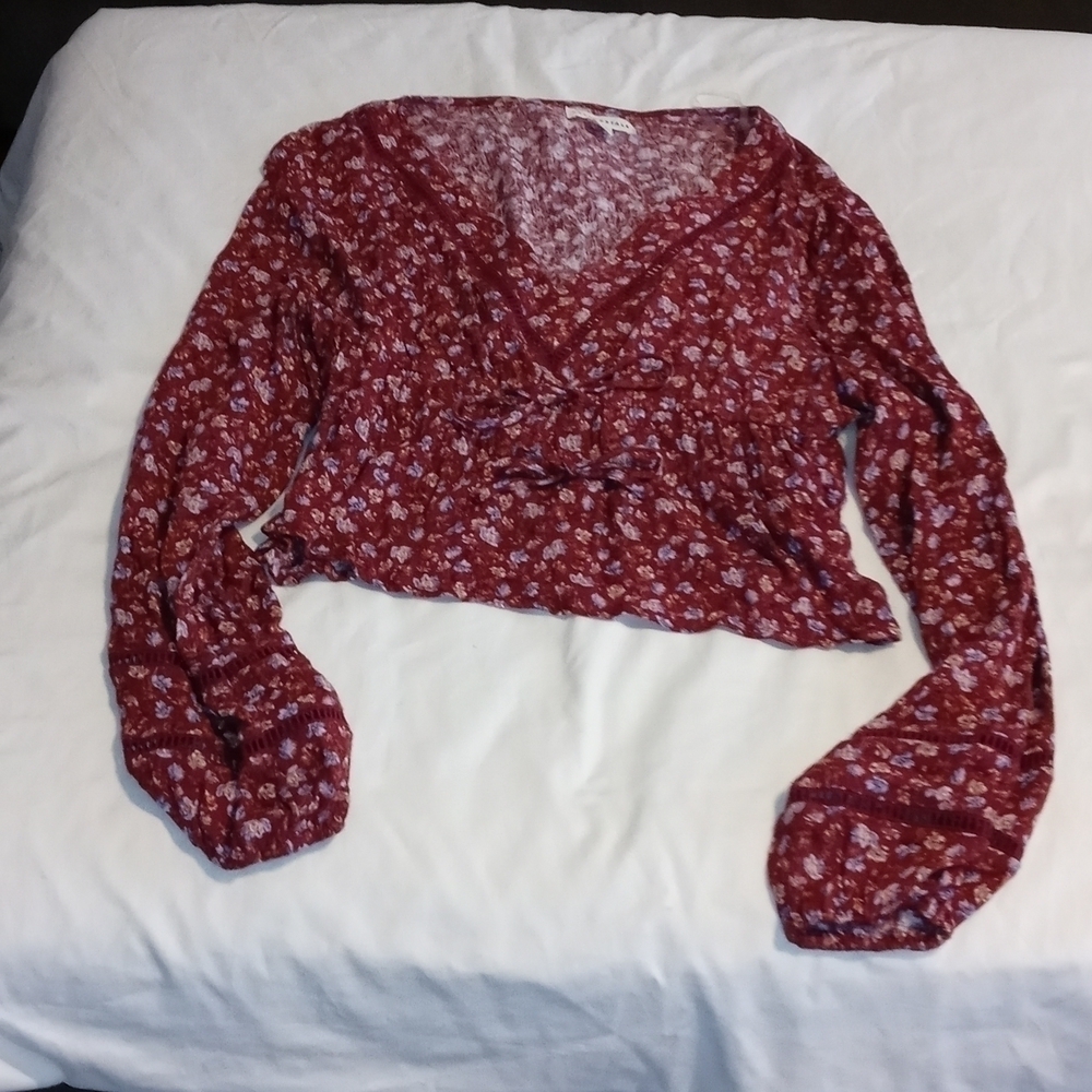 Aeropostale burgundy womens crop top with long sleeves